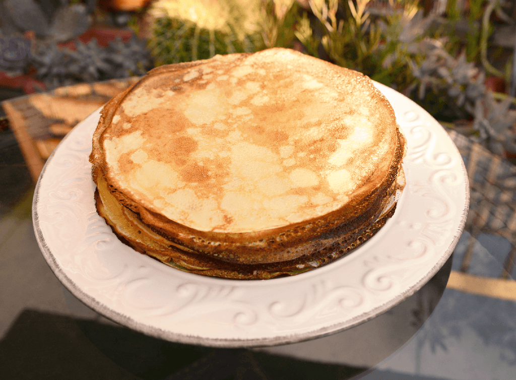 Anisata Apple and Sour Cream Pancakes &ndash; Outback Spirit